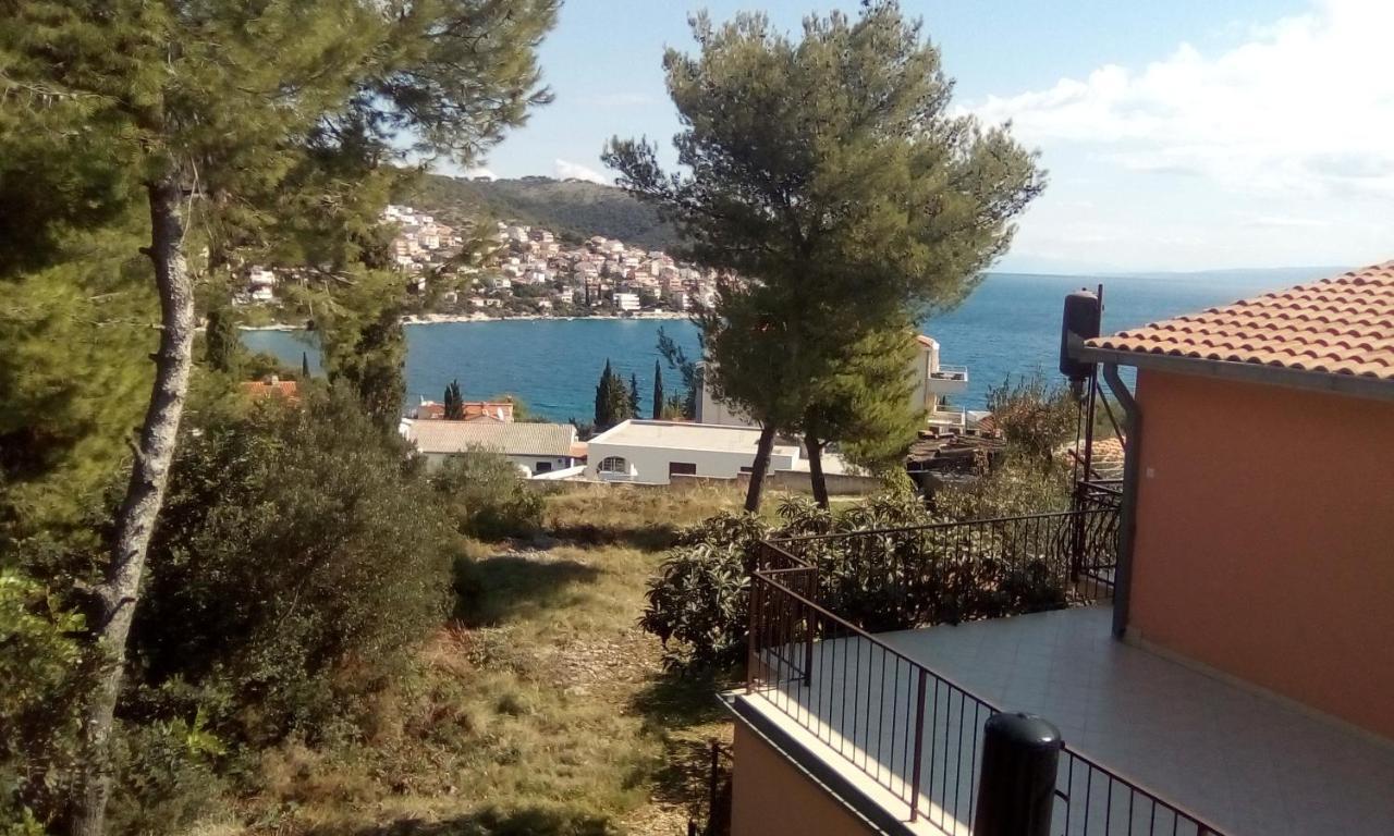 Apartmani Irena Ciovo Trogir Eksteriør bilde