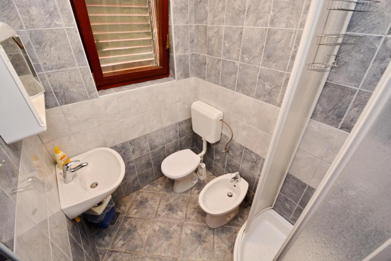 Apartmani Irena Ciovo Trogir Eksteriør bilde