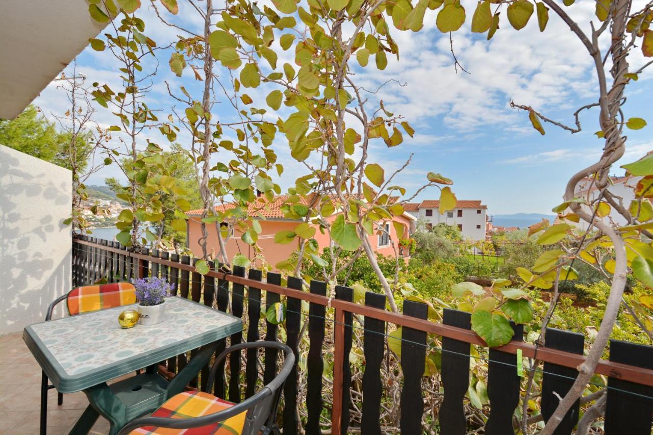 Apartmani Irena Ciovo Trogir Eksteriør bilde