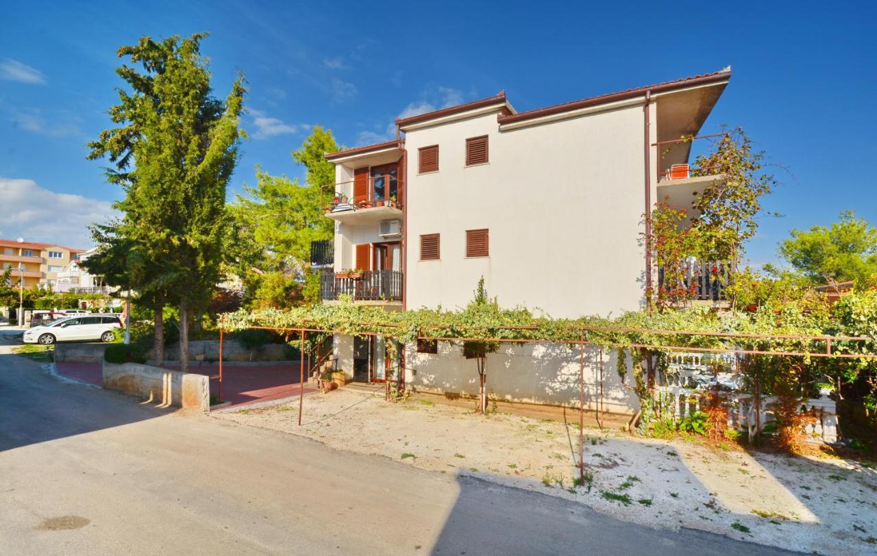 Apartmani Irena Ciovo Trogir Eksteriør bilde
